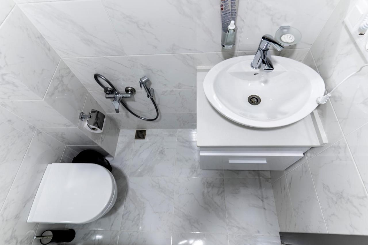 Boulevard Apartments Батуми Екстериор снимка