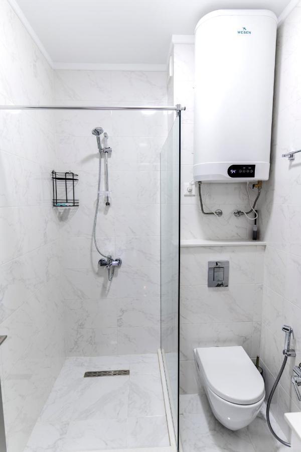 Boulevard Apartments Батуми Екстериор снимка