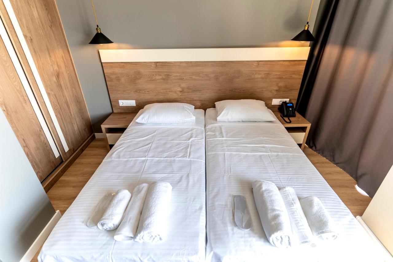 Boulevard Apartments Батуми Екстериор снимка