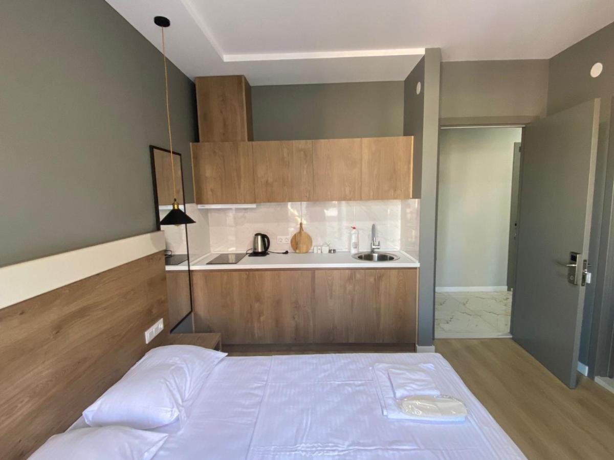 Boulevard Apartments Батуми Екстериор снимка